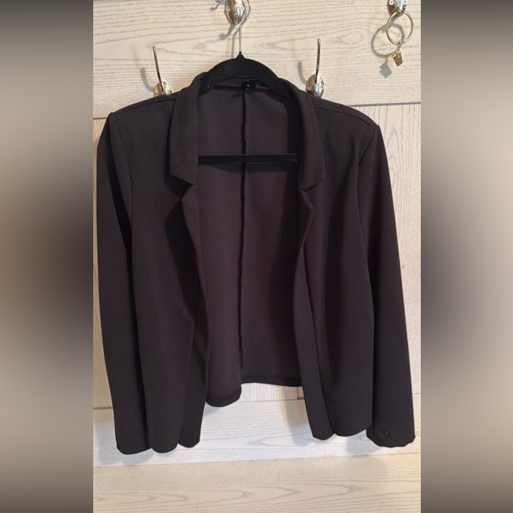 SHEIN Classic Black Women's Blazer XL